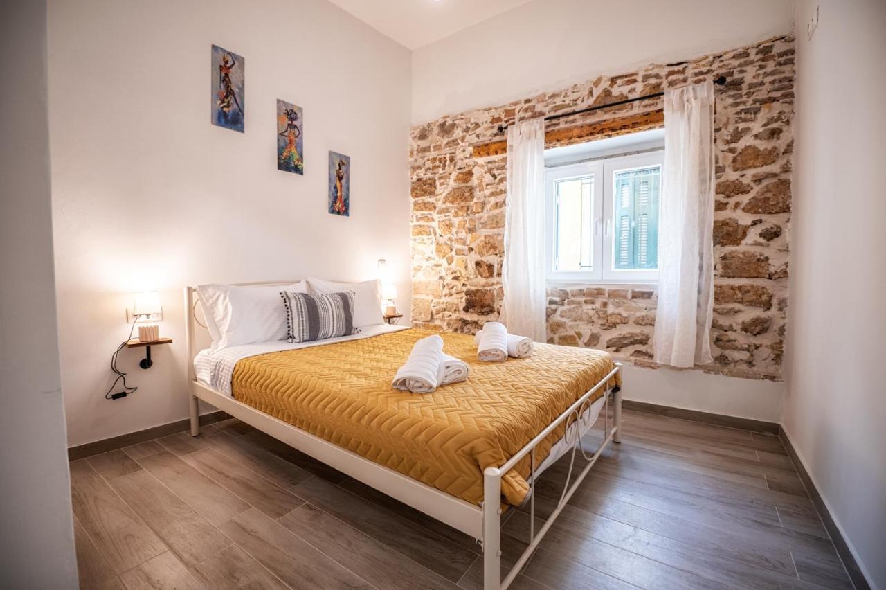 Mitropolis Places Corfu  Экстерьер фото
